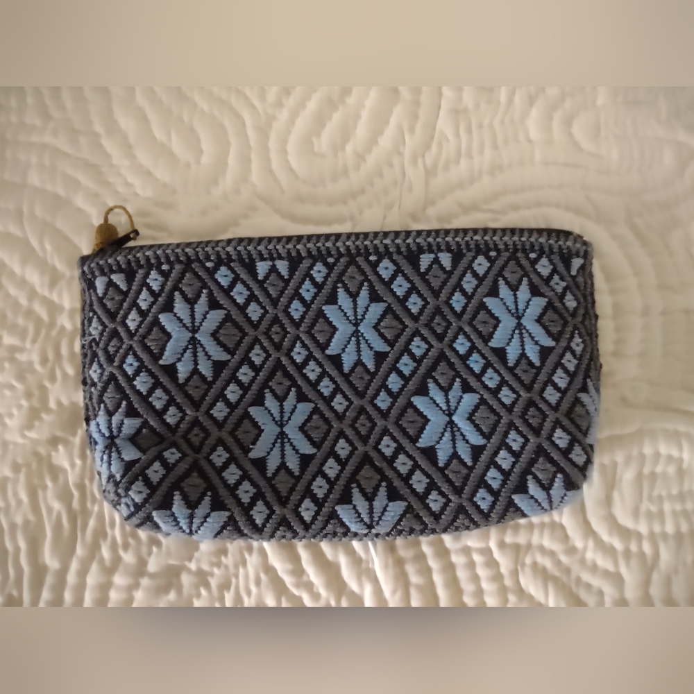 Hand Loomed Cosmetic Coin Bag *** Final Price *** - Picture 4 of 8